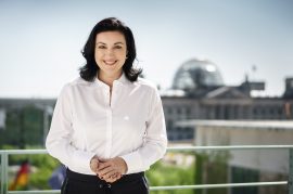 Staatsministerin für Digitalisierung Dorothee Bär (BK): Porträtaufnahmen 2018 Staatsministerin Dorothee Bär, Beauftragte der Bundesregierung für Digitalisierung.